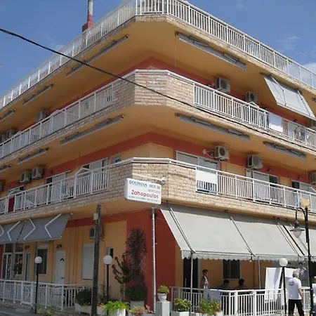 Apartment Dolphins House