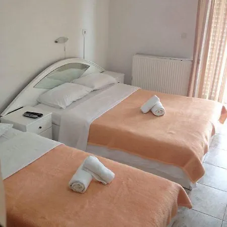 Apartment Dolphins House Nea Vrasna